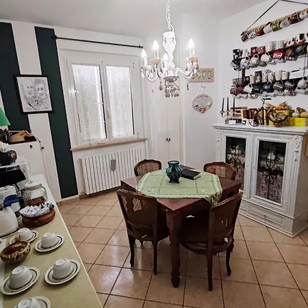 A Casa Di Mael * San Costanzo